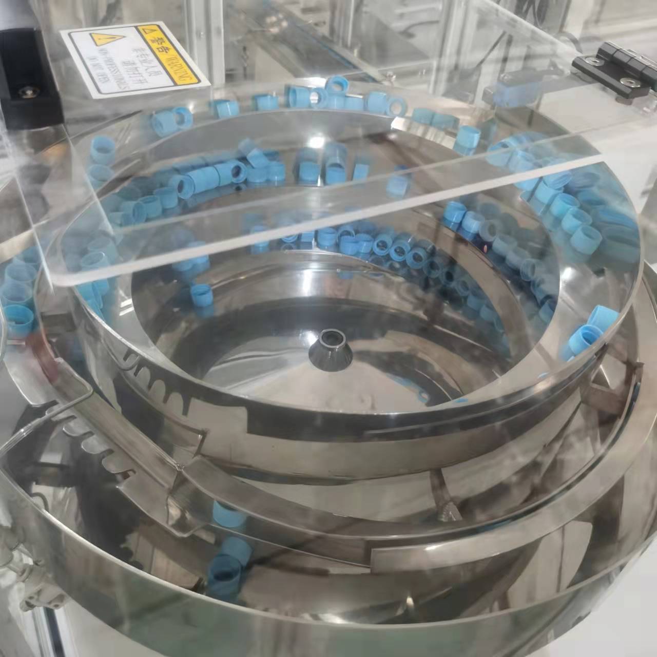 擰蓋機